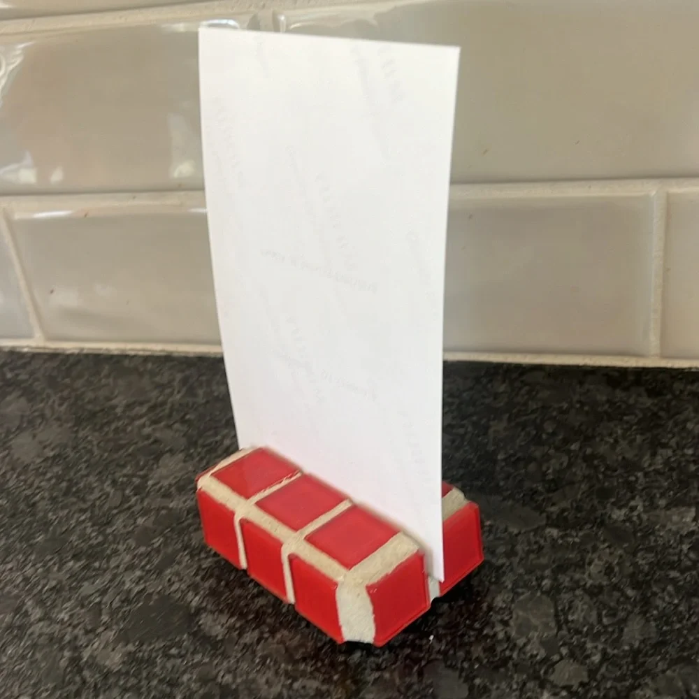 Picture holder / display shelf